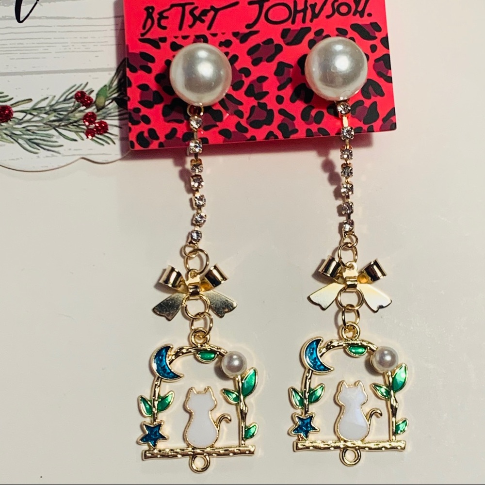 🌸 3/$30 🌸 Betsey Johnson Style - Night Sky Cat Earrings
